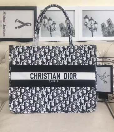 Dior AAA+ Handbag Dior Women Book Tote canvas tote embroidered shopping tote bag 41CM #99116974