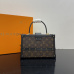 8Louis Vuitton Reverse Monogram Giant Onthego MM Shoulder Bags Purse Handbags #999930581
