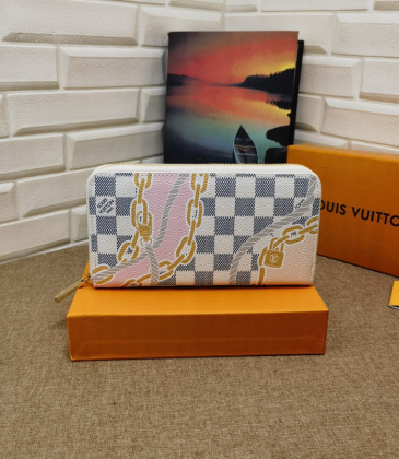 Louis Vuitton AAA+wallets #999934954