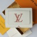 8Louis Vuitton AAA+wallets #999935981