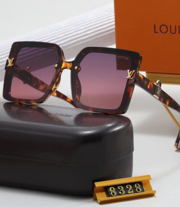 Louis Vuitton Sunglasses #999937526