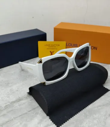 Louis Vuitton Sunglasses #A43512