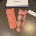 3Burberry Glove #A42925