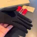 3Burberry Glove #A42927