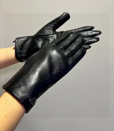 Prada Glove #A42989