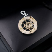 Chanel brooches #9127679