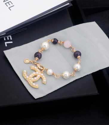 Chanel brooches #99904822