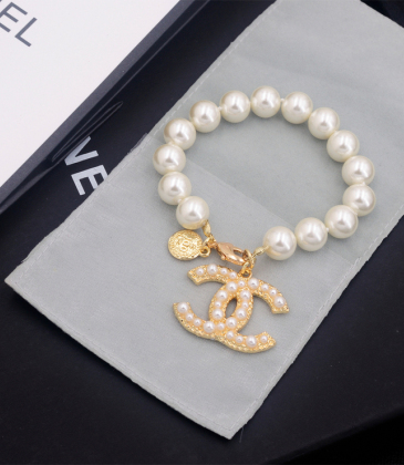 Chanel bracelet #99904838