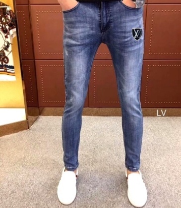 Louis Vuitton Jeans for Louis Vuitton short Jeans for men #9123995