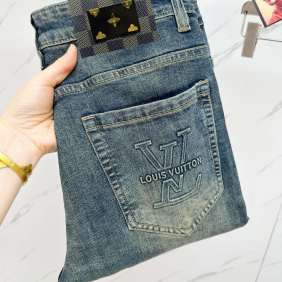 Louis Vuitton Jeans for MEN #A36071