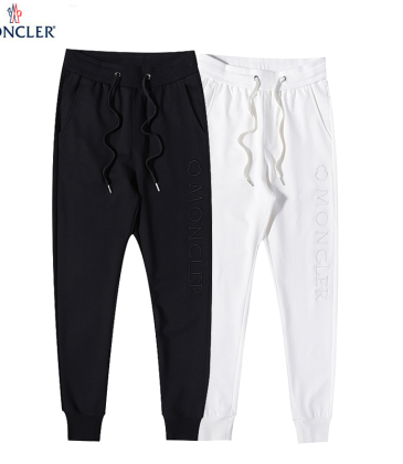 Moncler pants for Men #999902571
