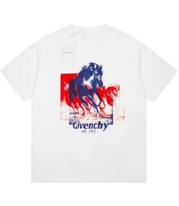 Givenchy T-shirts for MEN #A22786