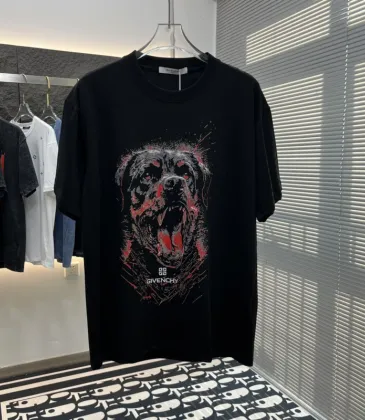 Givenchy T-shirts for MEN #A40423