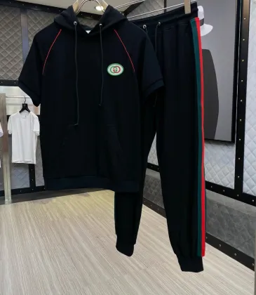 Gucci Tracksuits for Gucci short tracksuits for men #999924325