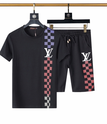 Louis Vuitton tracksuits for Louis Vuitton short tracksuits for men #A21726