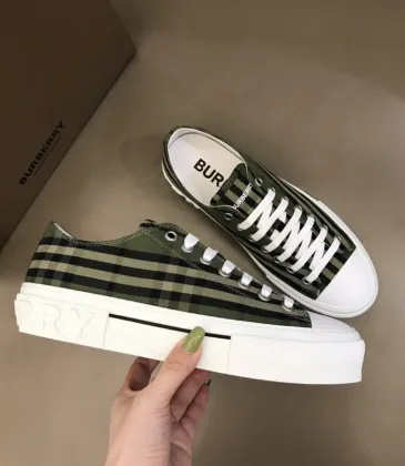 Burberry Shoes for Men's and women Sneakers #A40242