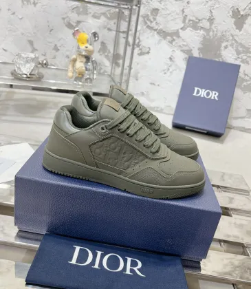 Dior Shoes for Men's Sneakers #A42485