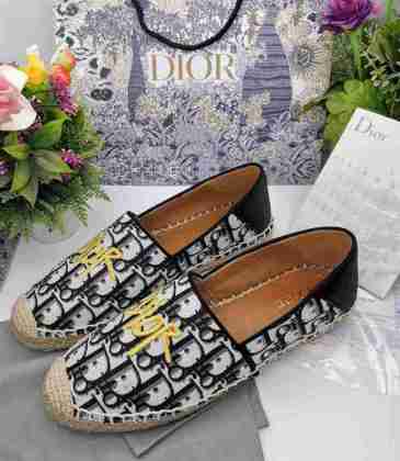 Dior Shoes for Women's Sneakers #99903498
