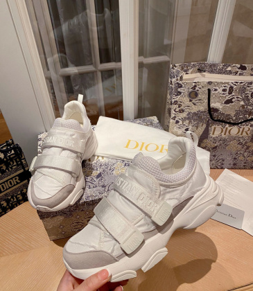 Dior Shoes for Women's Sneakers #99903692