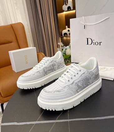 Dior Shoes for Women's Sneakers #999901153