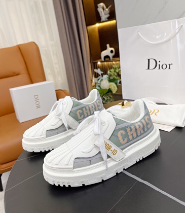 Dior Shoes for Women's Sneakers #999901158