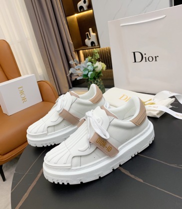 Dior Shoes for Women's Sneakers #999901163