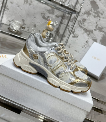 Dior Shoes for Women's Sneakers #A38916