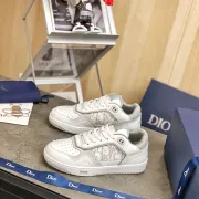 Dior Shoes for Women's and men   Sneakers #99900359