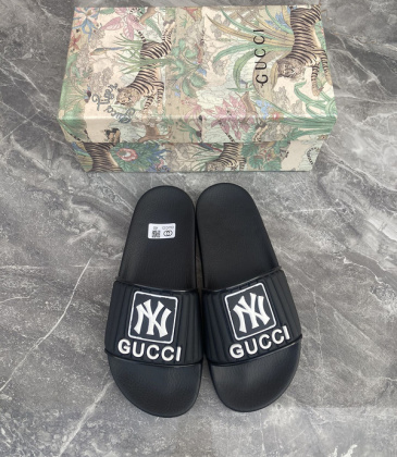 Gucci Shoes for Men's Gucci Slippers #A23555