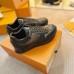 4Louis Vuitton Shoes for Louis Vuitton Unisex Shoes #A30777