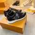 5Louis Vuitton Shoes for Louis Vuitton Unisex Shoes #A30782