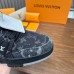 3Louis Vuitton Shoes for Louis Vuitton Unisex Shoes #A31559