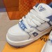 4Louis Vuitton Shoes for Louis Vuitton Unisex Shoes #A35354