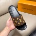 9Louis Vuitton Shoes for Men's Louis Vuitton Slippers #999937215