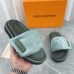 3Louis Vuitton Shoes for Men's and women Louis Vuitton Slippers #A35580