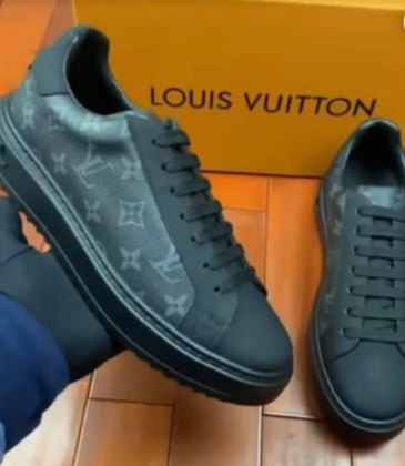 Louis Vuitton Shoes for Men's Louis Vuitton Sneakers #99902430