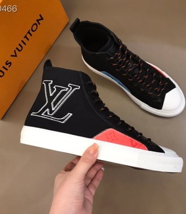 Louis Vuitton Shoes for Men's Louis Vuitton Sneakers #99905567