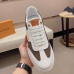 9Louis Vuitton Shoes for Men's Louis Vuitton Sneakers #999921278