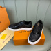 7Louis Vuitton Shoes for Men's Louis Vuitton Sneakers #999921284
