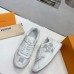 5Louis Vuitton Shoes for Men's Louis Vuitton Sneakers #A26921