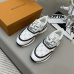 9Louis Vuitton Shoes for Men's Louis Vuitton Sneakers #A27468