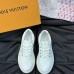 6Louis Vuitton Shoes for Men's Louis Vuitton Sneakers #A32118