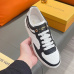 5Louis Vuitton Shoes for Men's Louis Vuitton Sneakers #A38120