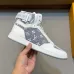 5Louis Vuitton Shoes for Men's Louis Vuitton Sneakers #A44287