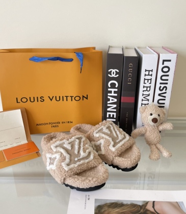 Louis Vuitton Shoes for Women's Louis Vuitton Slippers #A24843