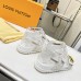 6Louis Vuitton Shoes for Women's Louis Vuitton Slippers #A33968