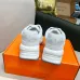 9Louis Vuitton Run Shoes for Women's Louis Vuitton Sneakers #A43624