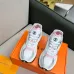 8Louis Vuitton Run Shoes for Women's Louis Vuitton Sneakers #A43627