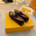 4Louis Vuitton Shoes for Women's Louis Vuitton Sneakers #999925727
