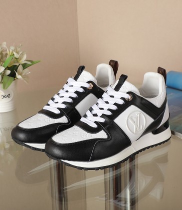 Louis Vuitton Shoes for Women's Louis Vuitton Sneakers #A37360